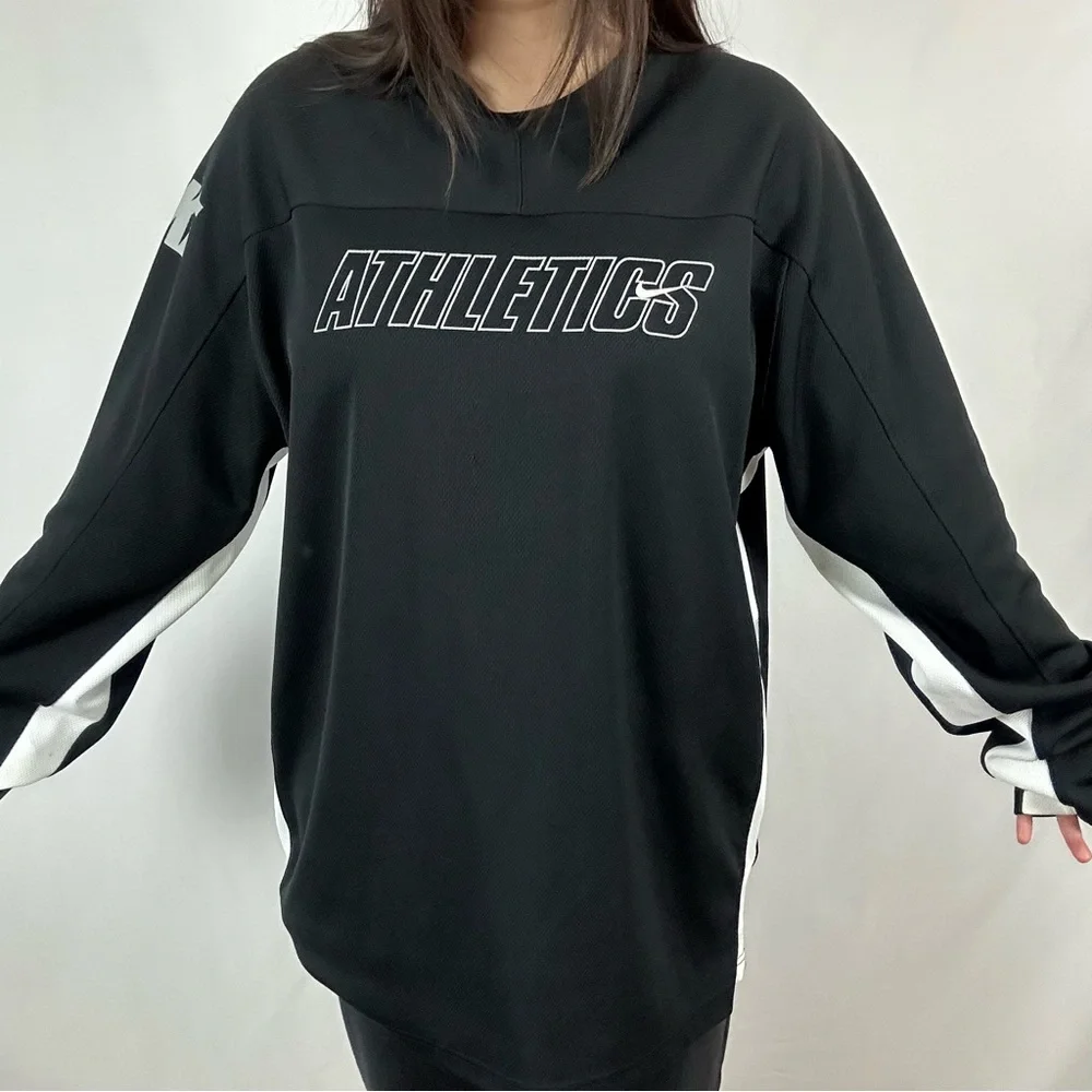 Nike Athletics Vintage Long Sleeve - Picture 5 of 6